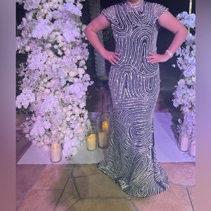 Stunning Dubai Prom Dress. Filled with stone work